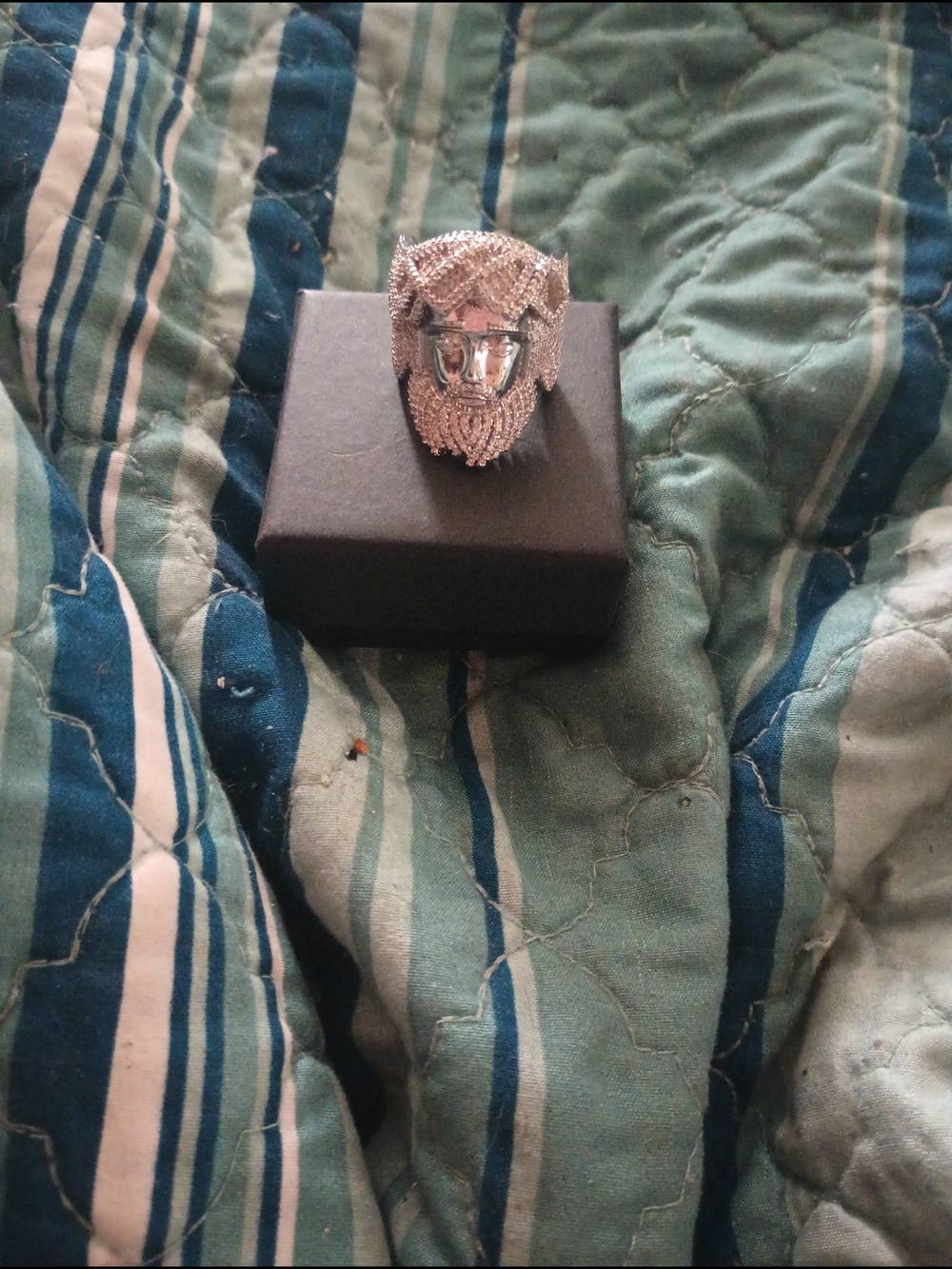 Silver Men's Lion Head Fashion Ring - Statement Accessory